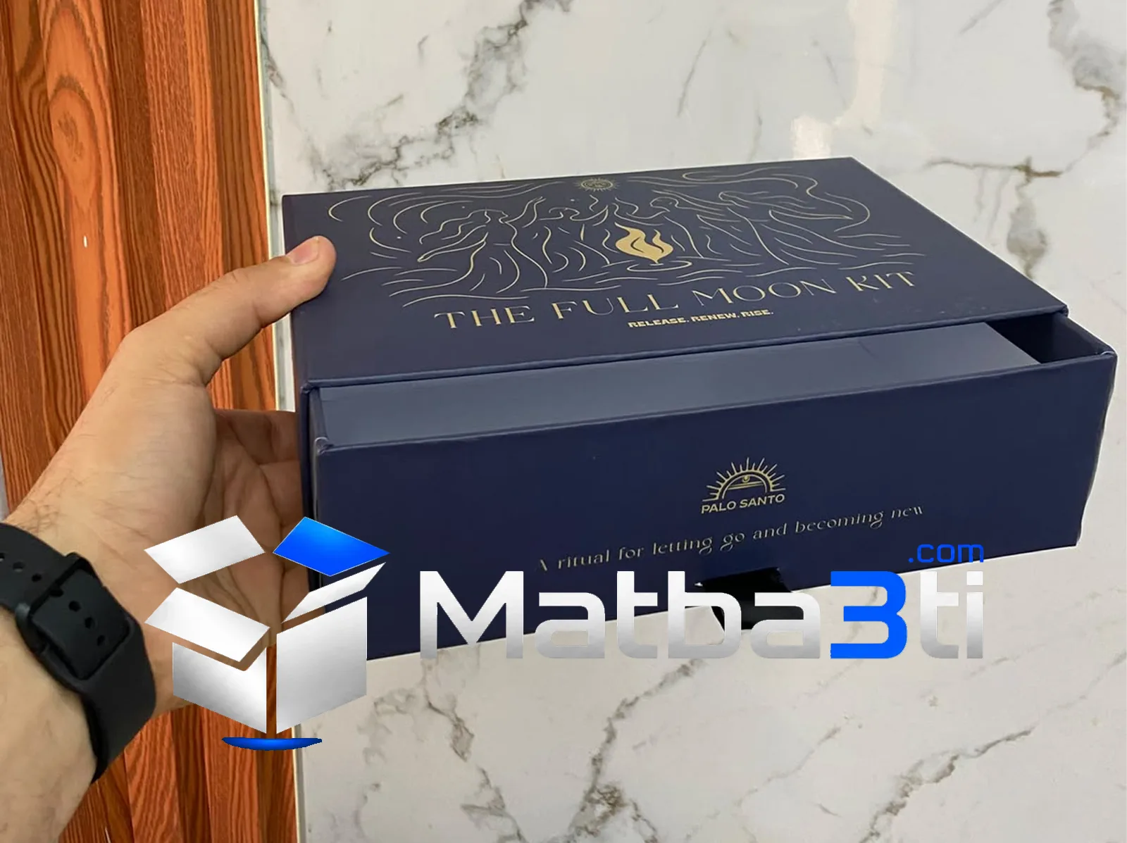 بوكس فاخر مفتوح مطبوع ومخصص من أعمال مطبعتي